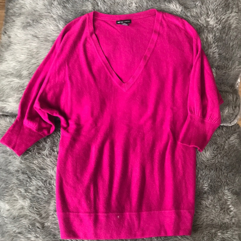 3/4 New York & Company sweater